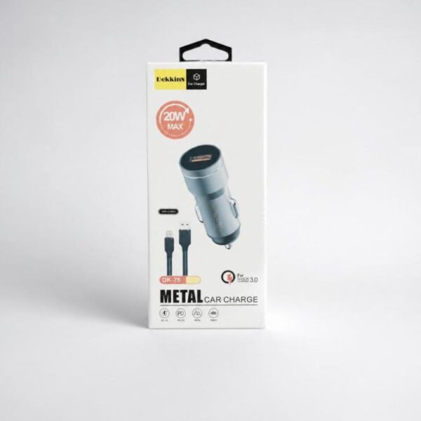 chargeur de voiture métallique Dekkins de 20W avec un câble de type C